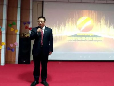 場面火爆 ！重慶公學舉行初一招生活動