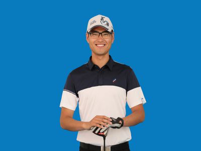 王闖：江漢大學(xué)高爾夫?qū)W院畢業(yè)，專(zhuān)業(yè)高爾夫教練，中國(guó)高爾夫協(xié)會(huì)認(rèn)證教練，美國(guó)TPI認(rèn)證教練，中國(guó)高爾夫協(xié)會(huì)《青少年運(yùn)動(dòng)技能等級(jí)標(biāo)準(zhǔn)》考評(píng)員