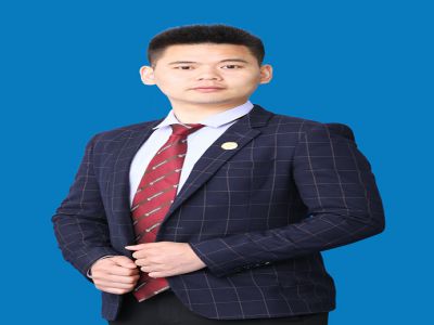 楊齊：陜西師范大學在讀研究生，陜西師范大學歷史學專業(yè)，中學一級教師，一直任教清北班，榮獲市級優(yōu)質(zhì)課大賽一等獎