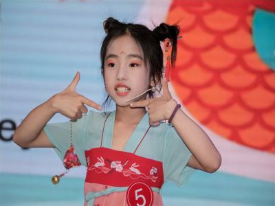 美好學(xué)校，百味故事（一）校園里的快樂(lè)賽事